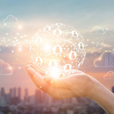 Julkipilven strategia