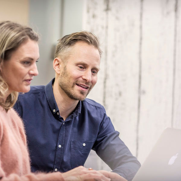 Elisan asiantuntijat auttavat sinua saamaan lähiverkon sujuvasti käyttöön