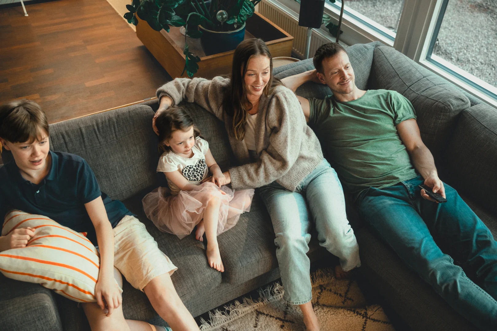 valokuituyhteys kotiin tuo nopean ja vakaan netin suoratoistoon, etätöihin ja koko perheen käyttöön