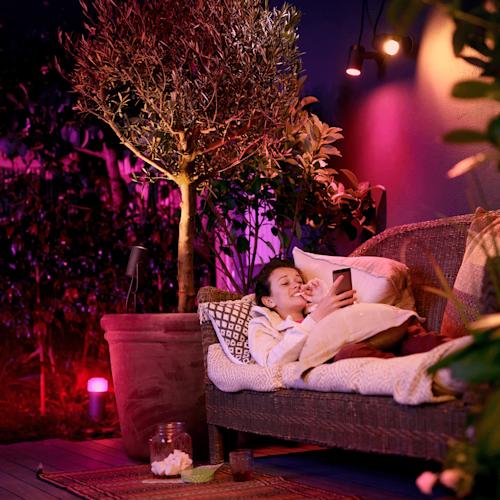 Philips Hue Lily Outdoor -ulkokohdevalaisin 3 kpl