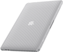 Tech21 Evo Wave Apple MacBook Pro 13 M1/M2 -Suojakuori Kirkas