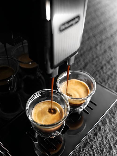 DeLonghi Maestosa -kahviautomaatti