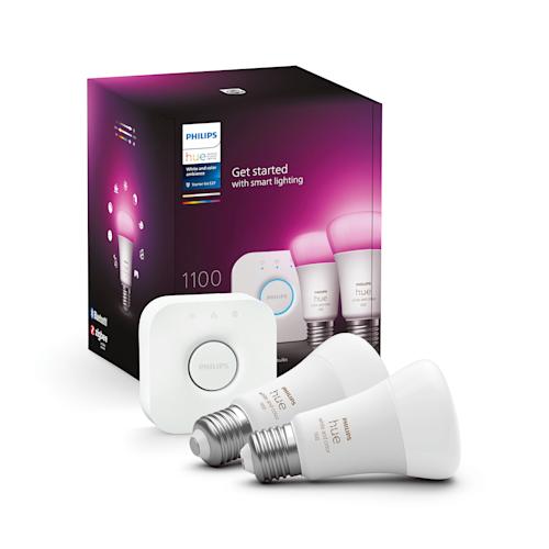 Philips Hue White and color ambiance 2 kpl E27-älylamppua ja Hue Bridge