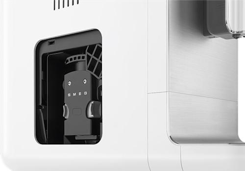 Smeg Täysautomaattinen espressokone