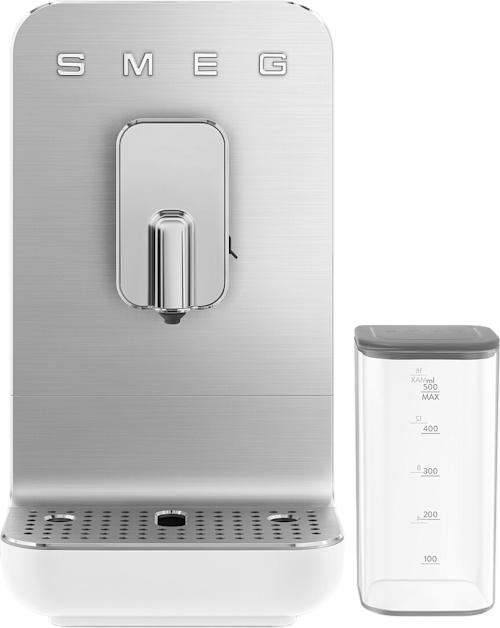 Smeg Täysautomaattinen kahvikone maitokannulla