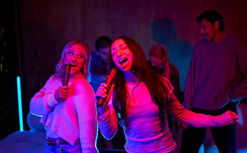JBL Partybox 720 + 2 EasySing mikrofonia
