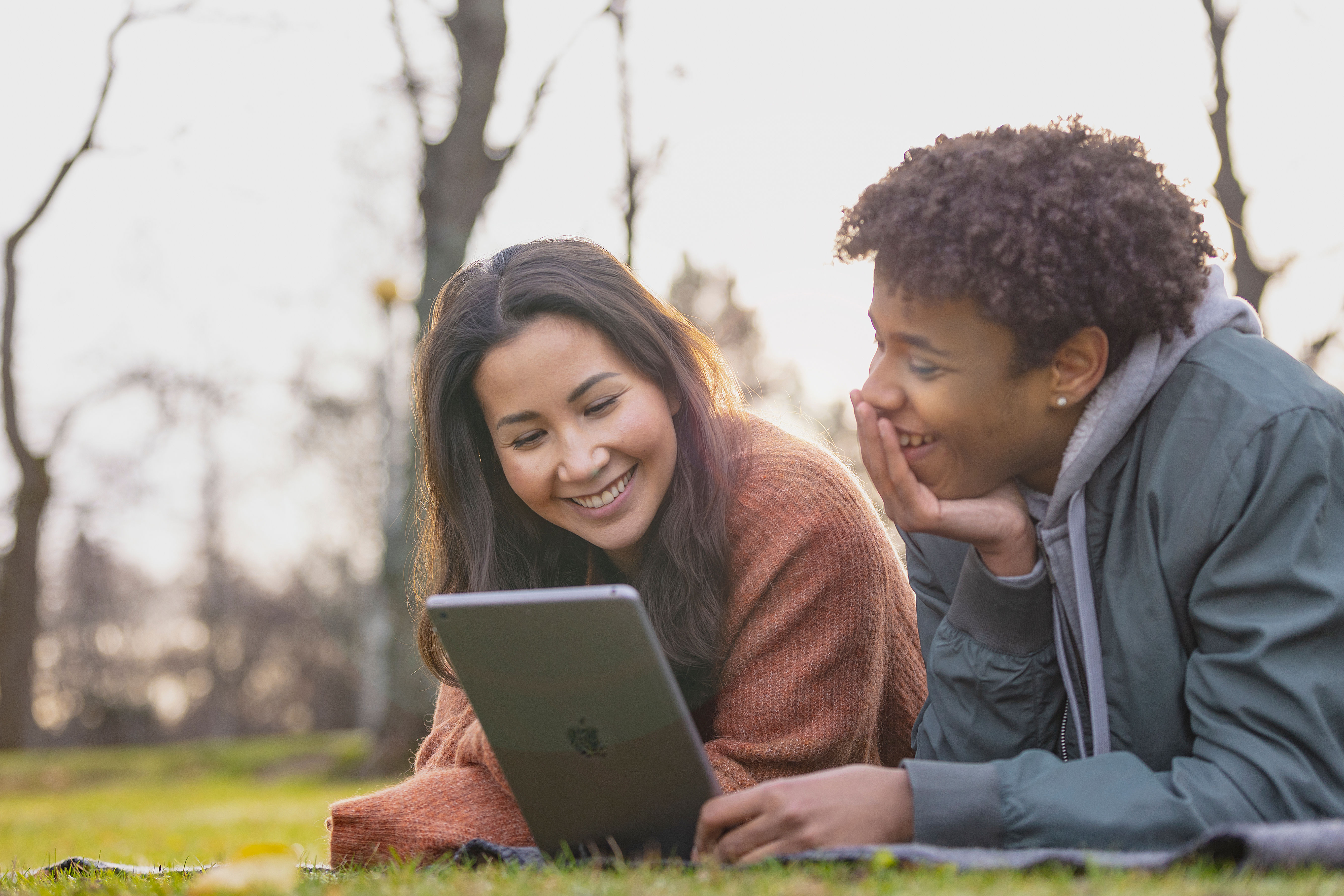 Man and woman watching a computer screen