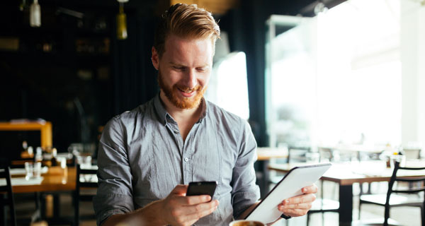 Employees can track their mobile subscription usage in Employee