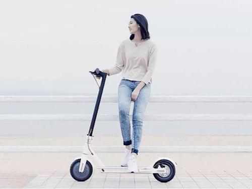 kesän-hittituote-Xiaomi Mi Electric Scooter M365