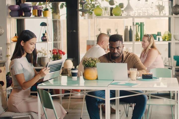 Elite Dragonfly ja EliteBook 1000 -sarja