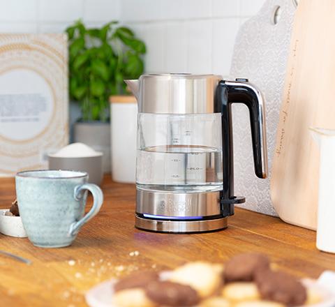 Russell Hobbs Compact Home Lasinen Vedenkeitin