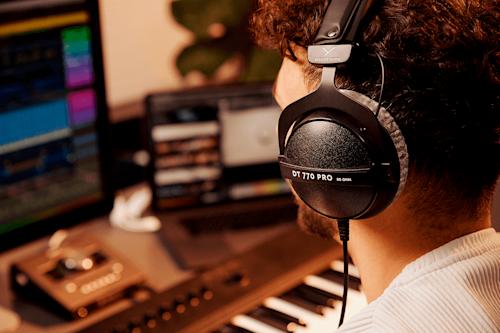 Beyerdynamic DT 770 Pro 80 Ohm - suljetut stereokuulokkeet