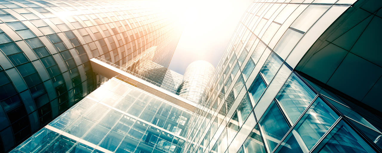 Elisa Yritysweb hosting-palvelu tarjoaa yrityksen www-sivuille oman palvelintilan eli webhotellin.