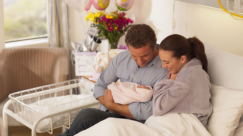 Monipalvelujärjestelmä tukee vastasyntyneiden perheitä HUS:n perhepesähotellissa