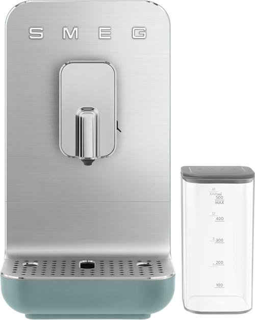 Smeg Täysautomaattinen kahvikone maitokannulla