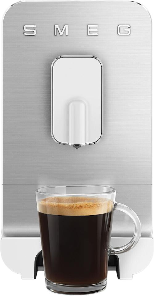 Smeg Täysautomaattinen espressokone