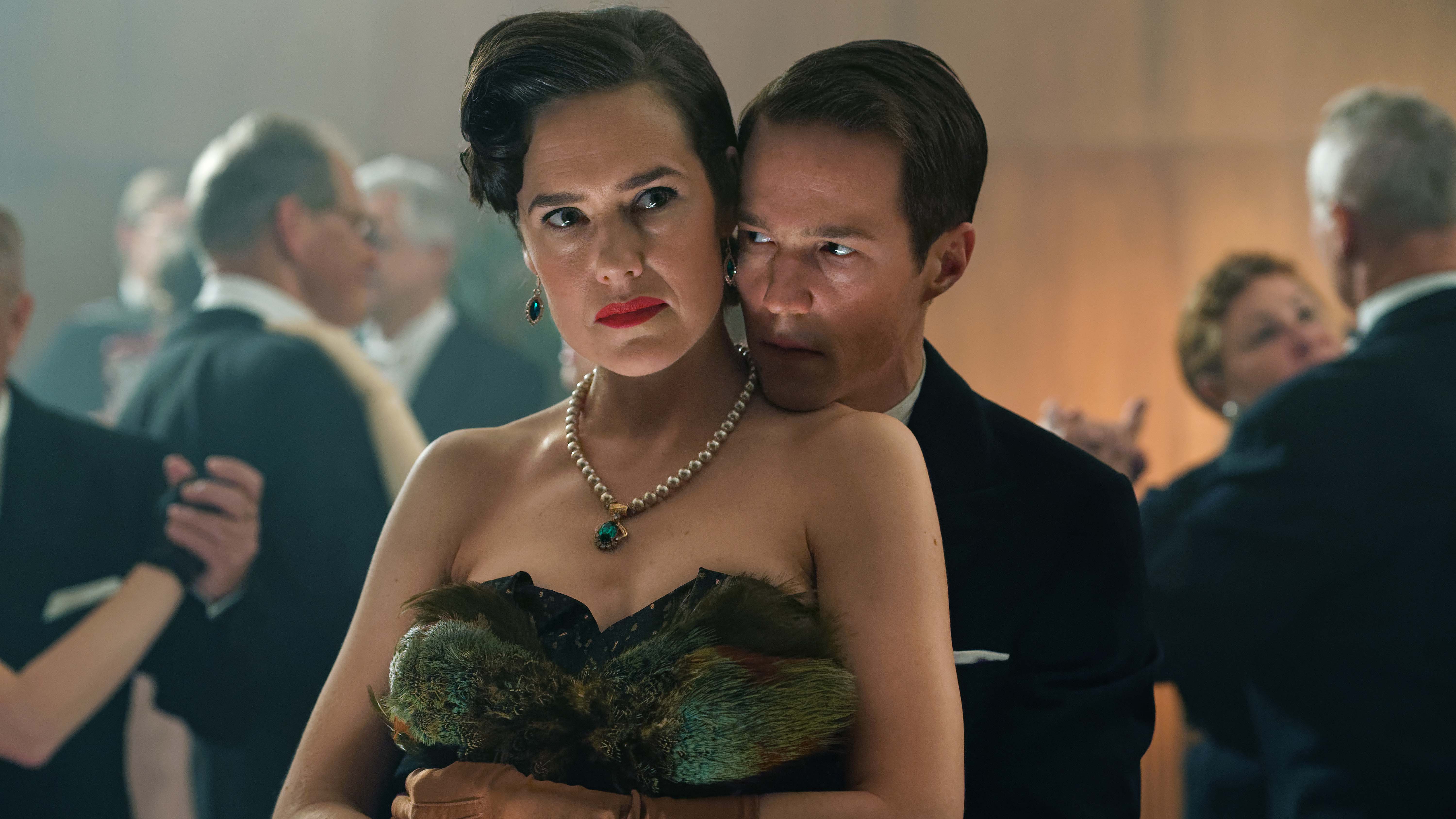 Olavi Uusivirta ja Jessica Grabowsky Nyrkki Elisa Viihde