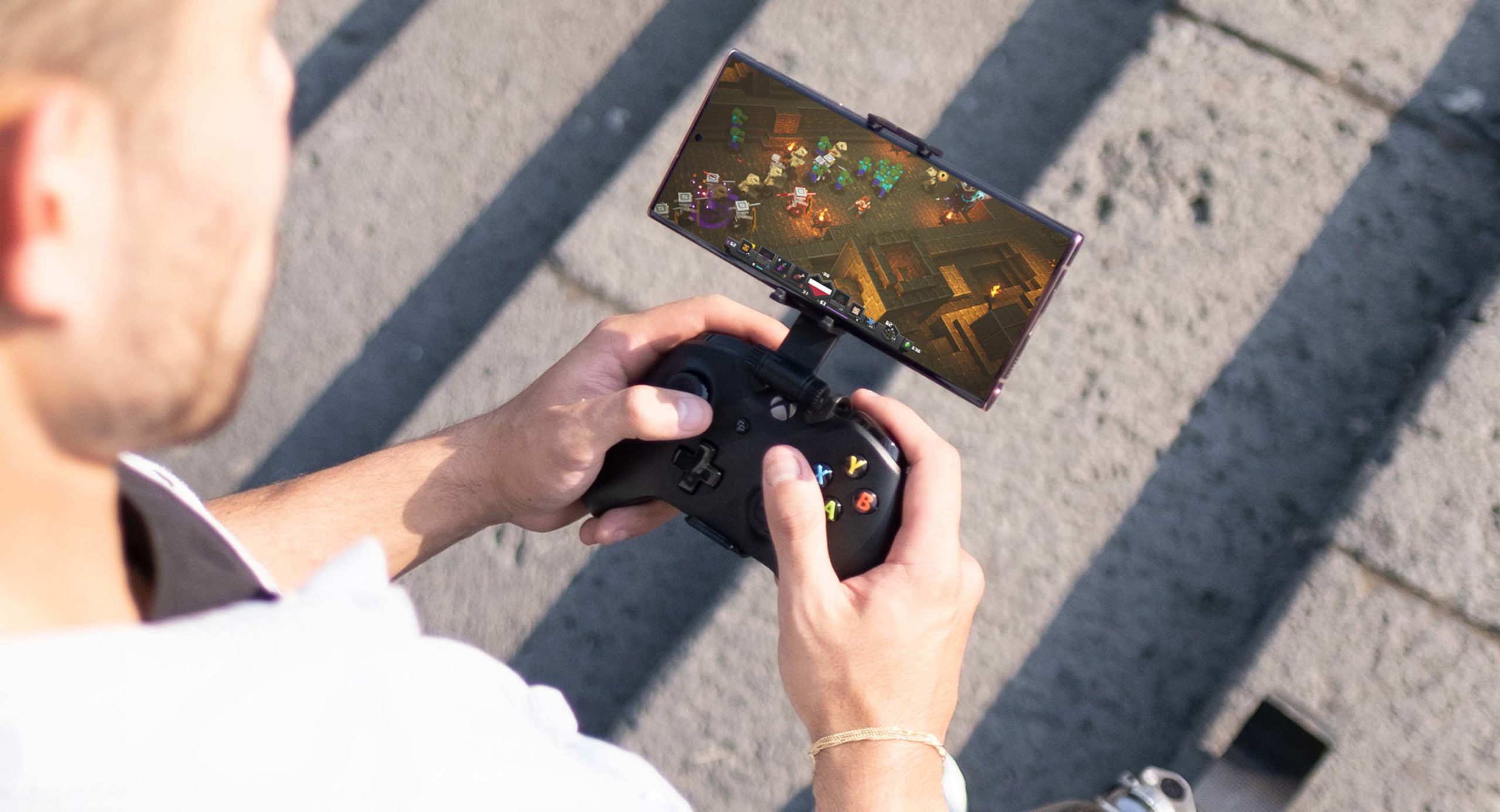 5G-yhteydellä pelaaminen