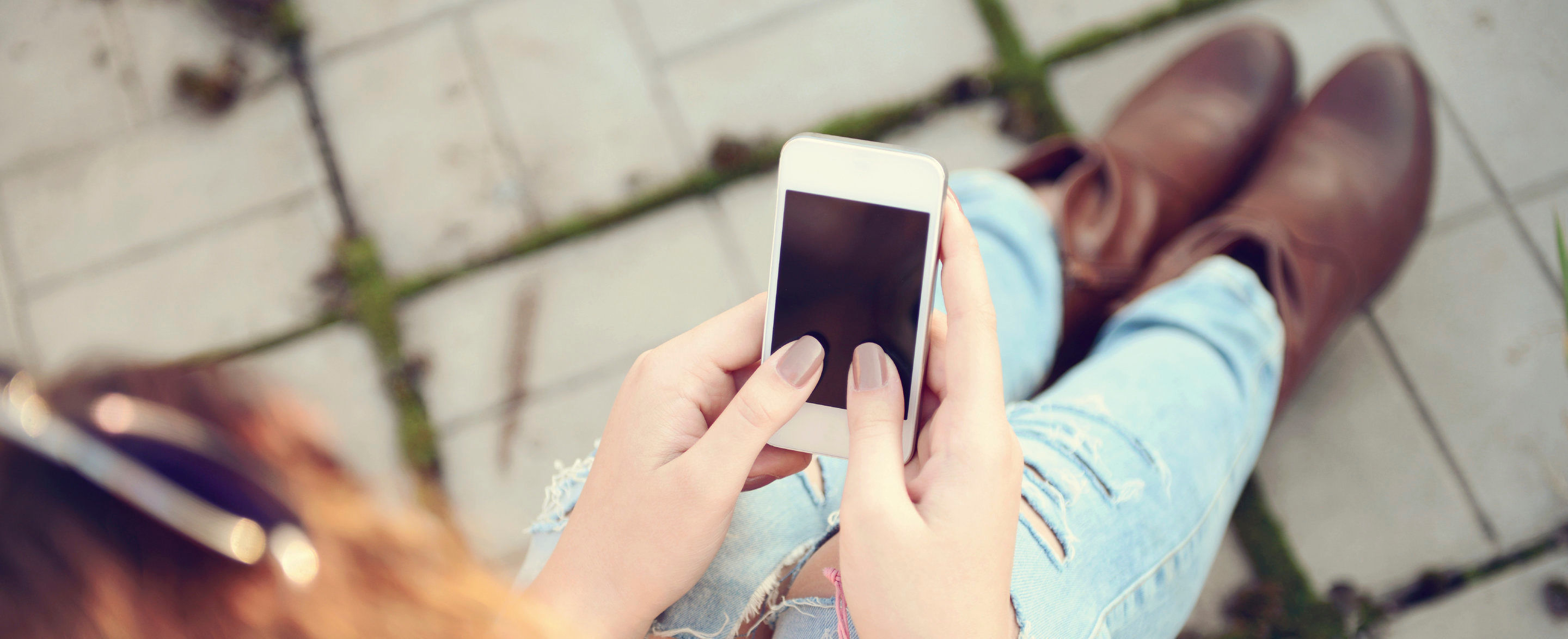 puhelimen vaihto ja tietojen siirto uuteen puhelimeen sujuu nykyään helposti