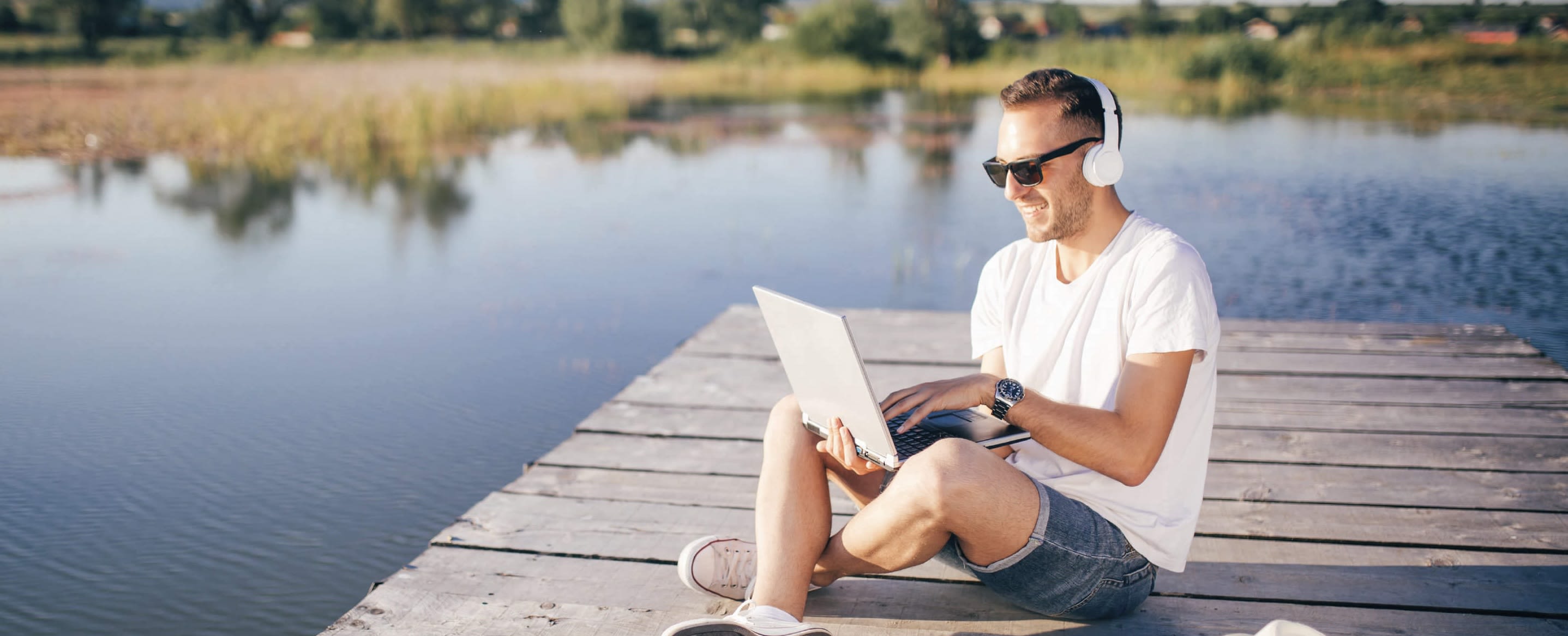 nettiyhteys mökillä on nykyään tärkeä osa lomailua.