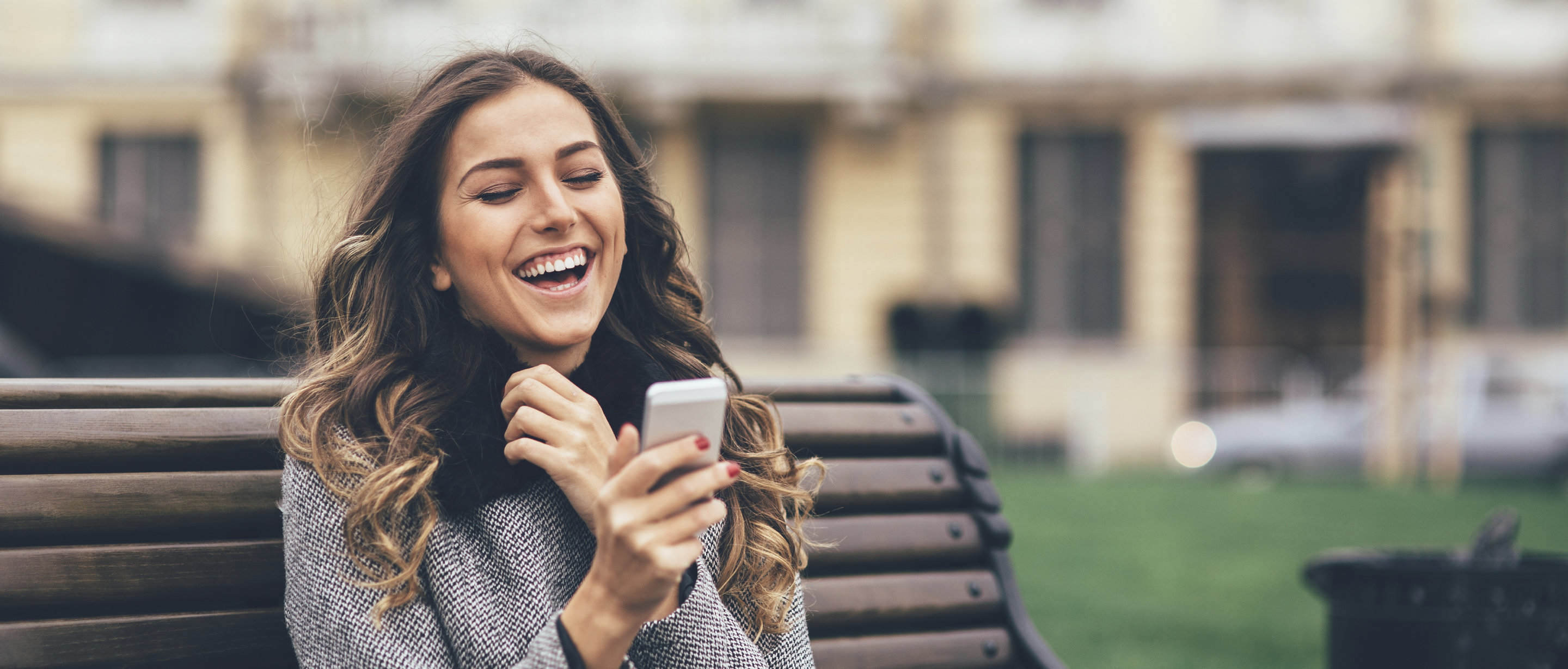 Miten saat nimipäivät puhelimen kalenteriin