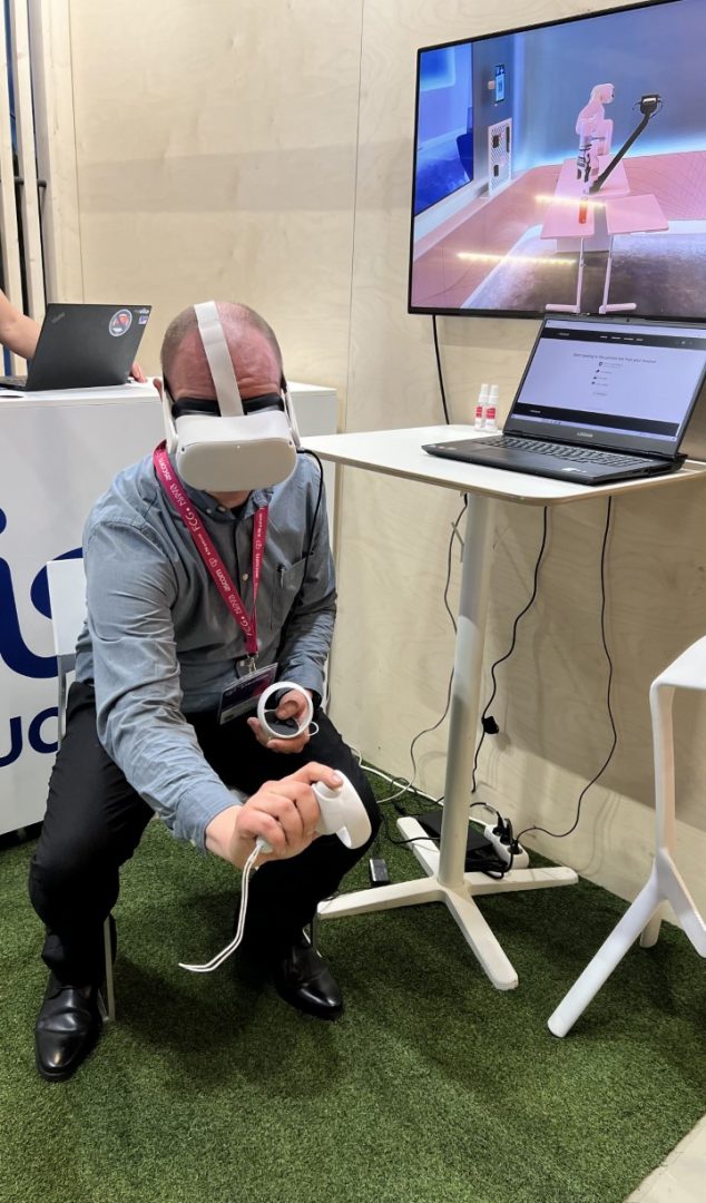 Robottikäden etäohjausta