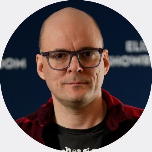 Kuvassa Matti Väliniemi