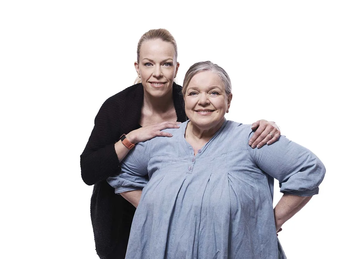 Katri ja Kirsti Manninen Nyrkki Elisa Viihde