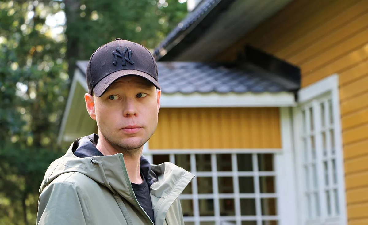 Mikko Kuparinen Huone 301 Elisa Viihde