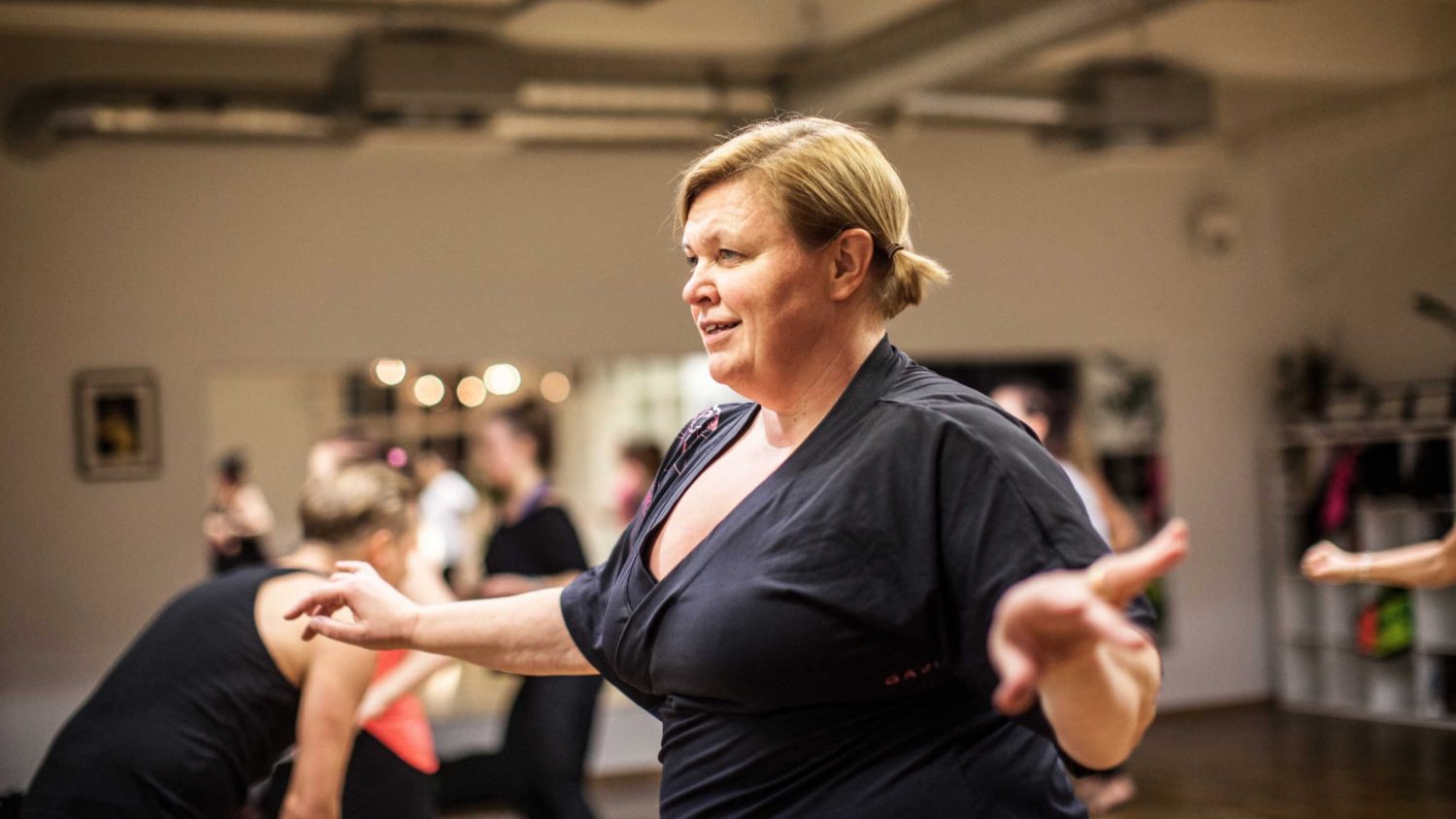 Pidä huolta kehostasi: Tanssille stressi ei voi mitään - Elina Yrjölä