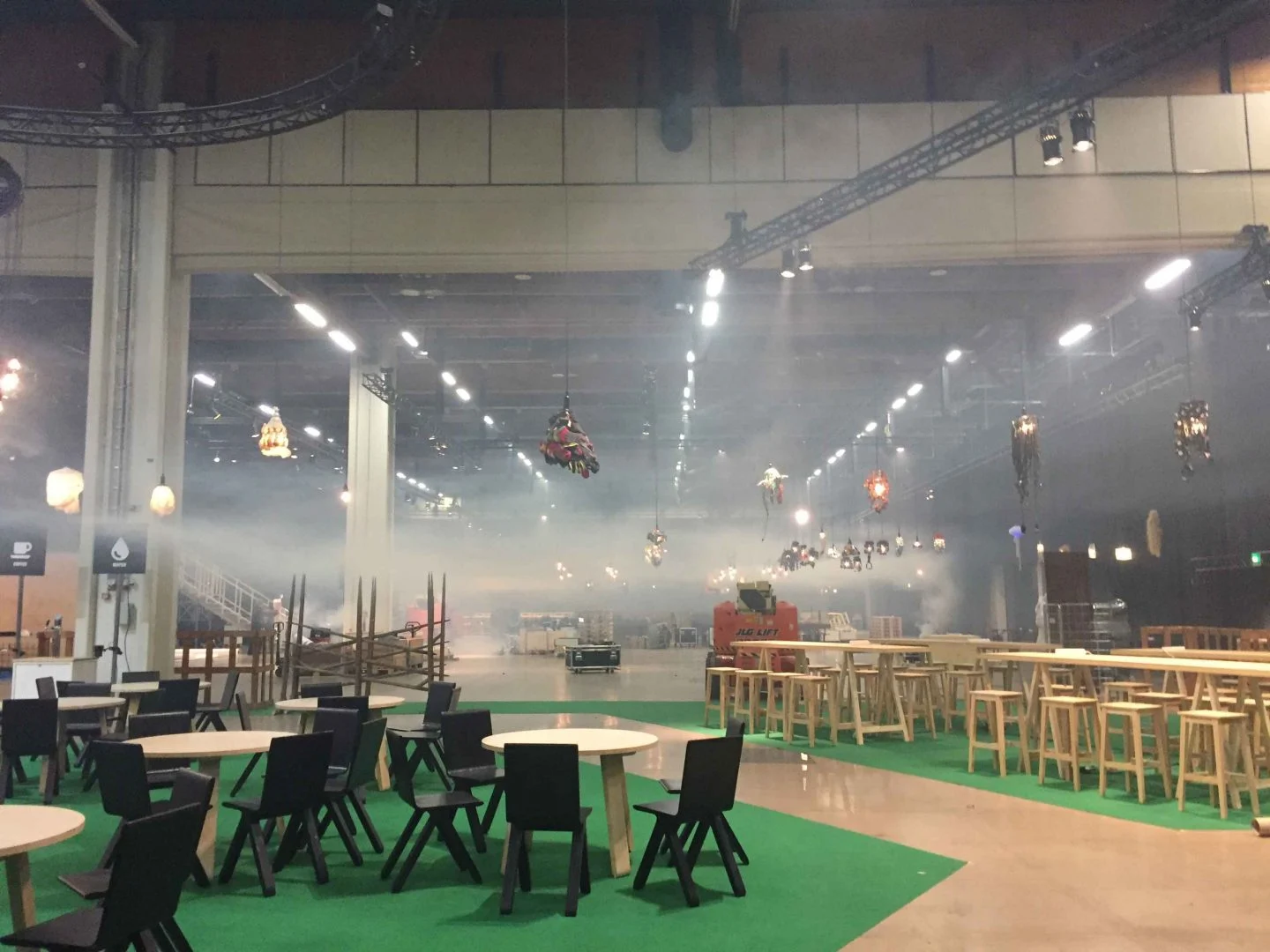 Tapahtuma-alueen rakentaminen 3