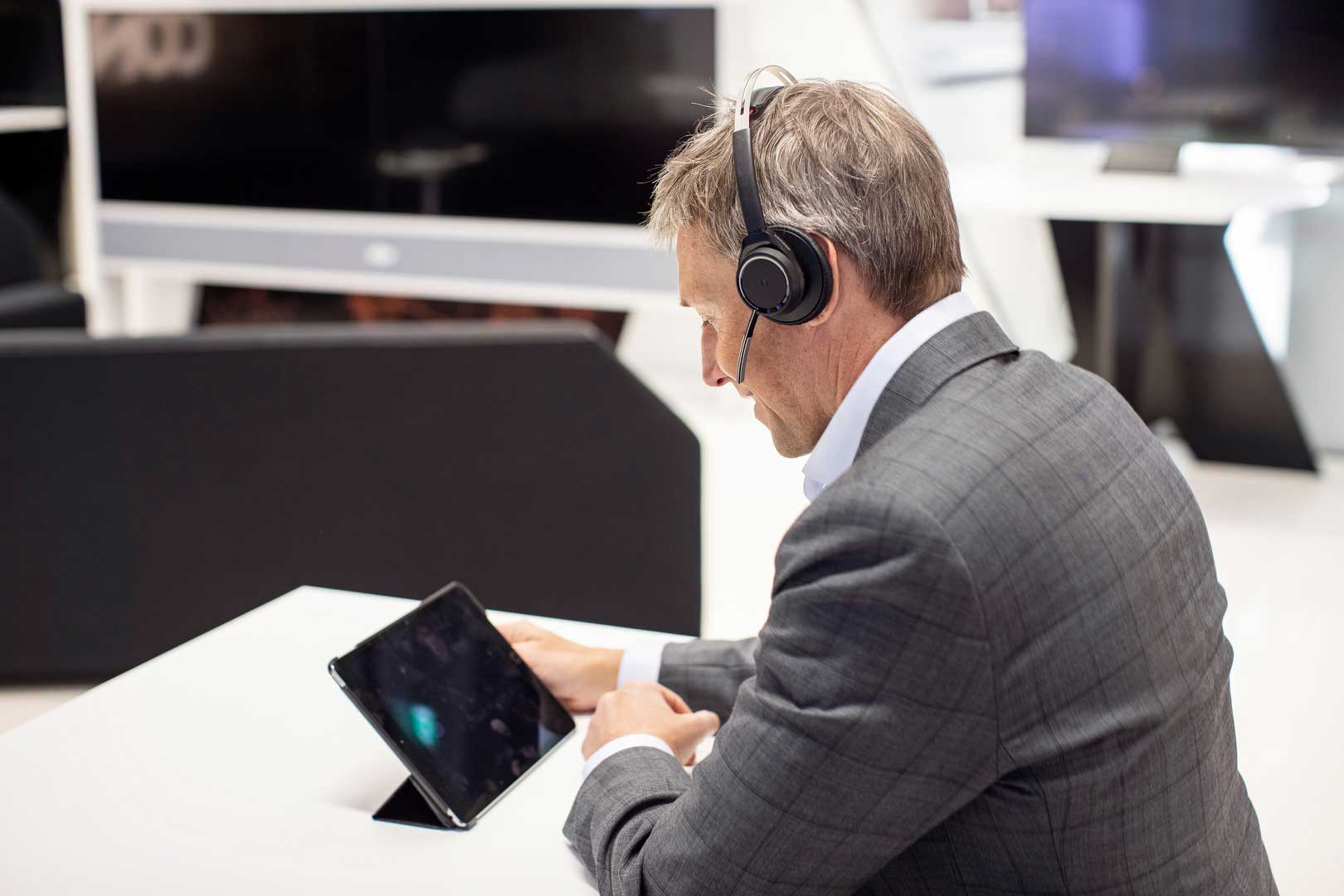 Videoneuvottelupalveluista löytyy apu terveydenhuoltoon