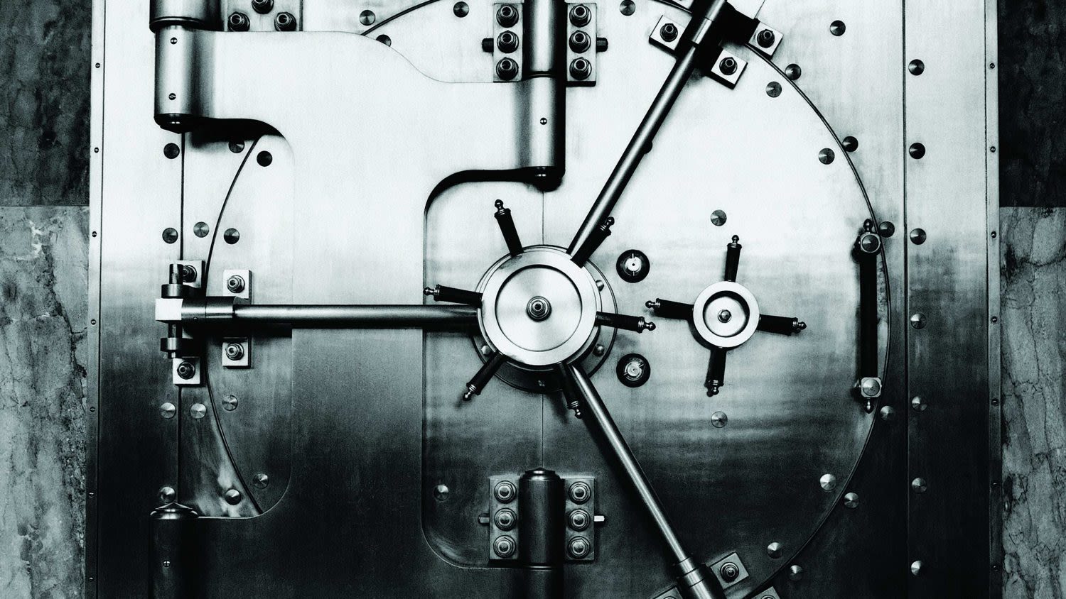 Historian härskeimmät tietoturvarikokset TOP 5